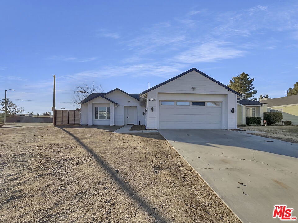 Photo of Listing #25492343