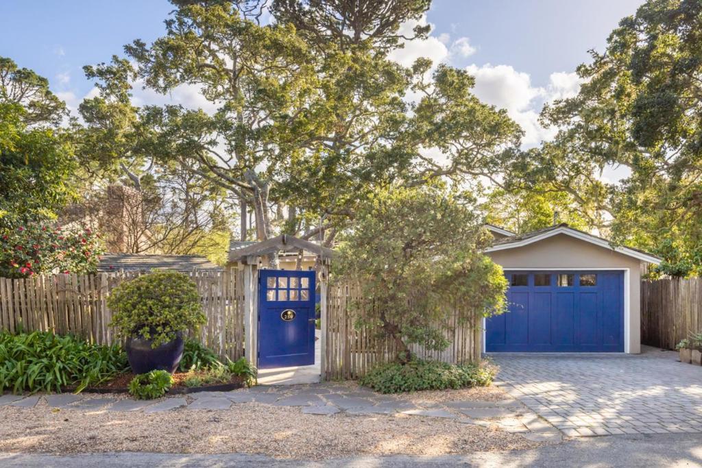 Photo of Listing #ML81992374