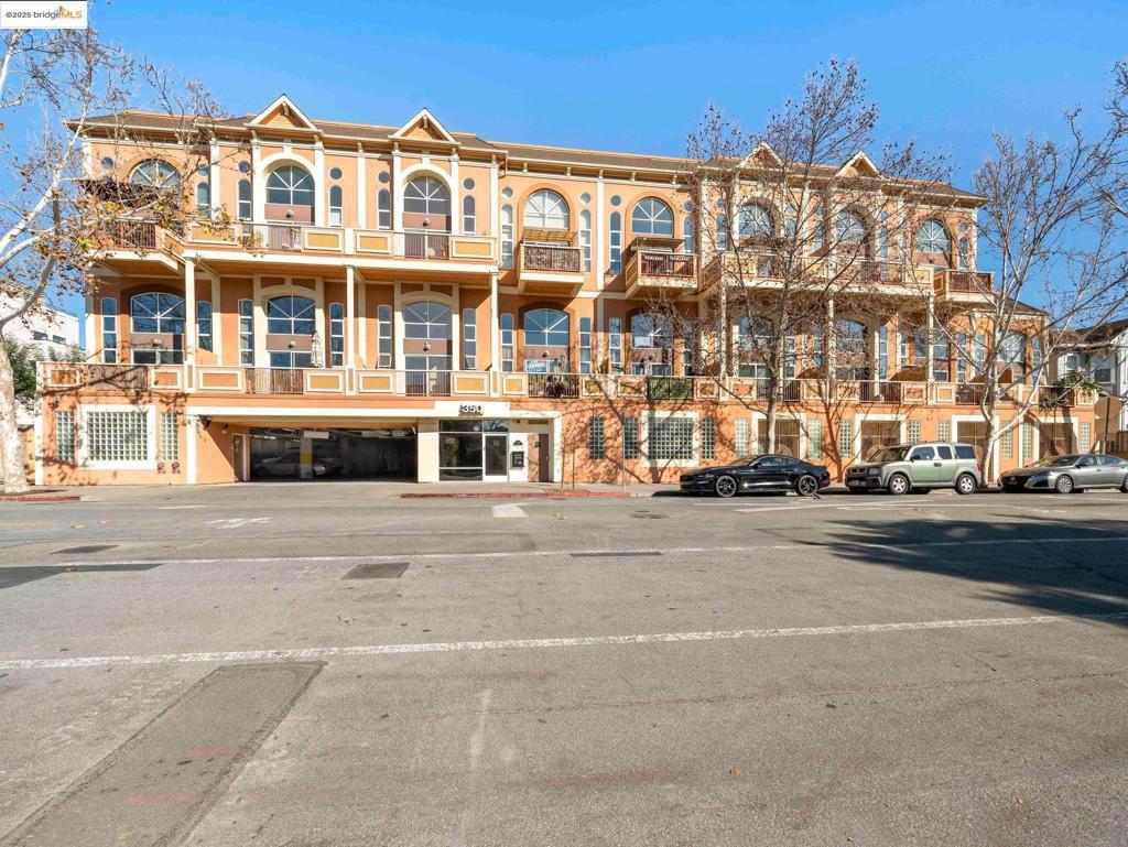 Photo of Listing #41084384