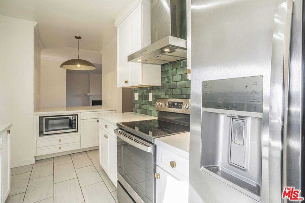 Photo of Listing #25492319