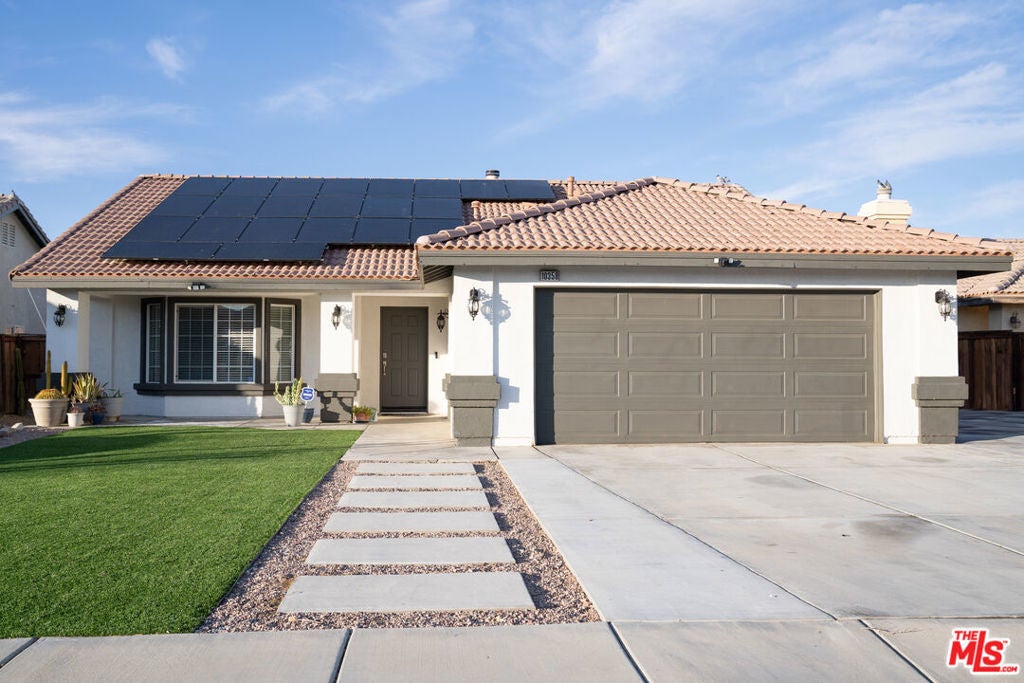 Photo of Listing #25492245