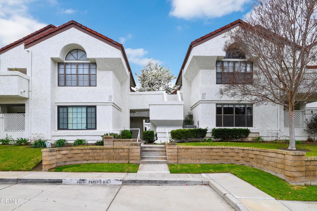 Photo of Listing #V1-27884