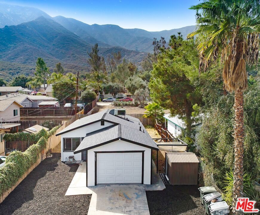 Photo of Listing #25492789