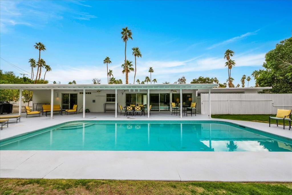 Photo of Listing #219123980DA