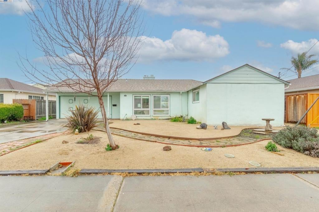 Photo of Listing #41084456