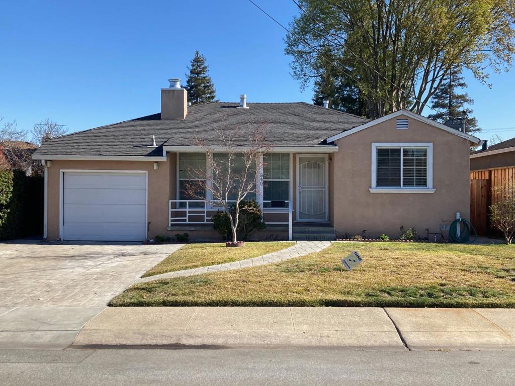 Photo of Listing #ML81992368