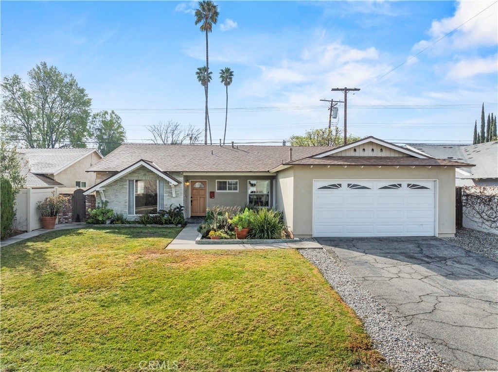 Photo of Listing #SR25024533