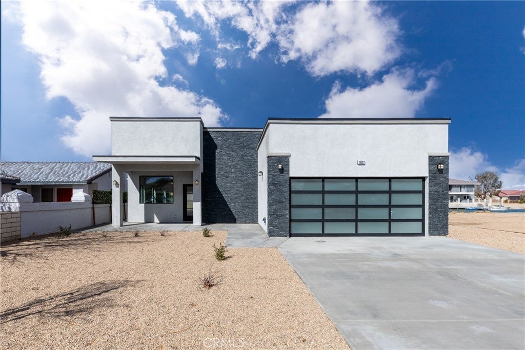 Photo of Listing #IV25024751