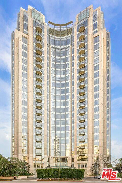 Photo of Listing #25493249