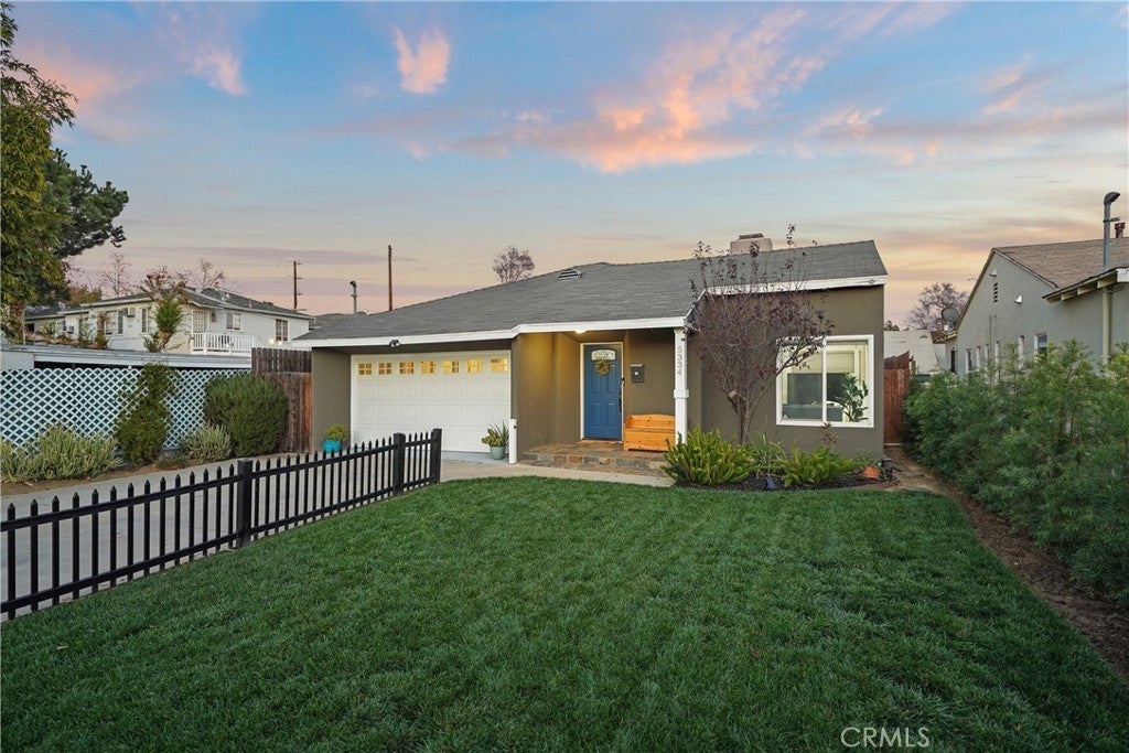 Photo of Listing #IV25020959