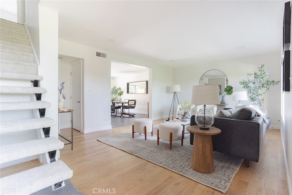 Photo of Listing #SB25023272