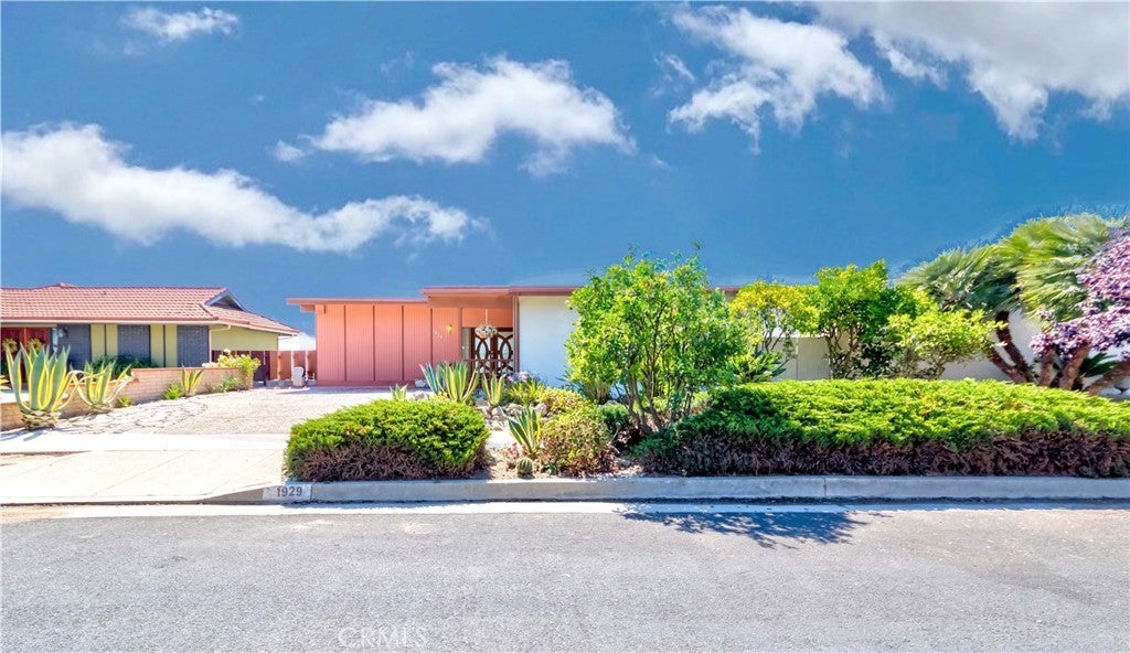 Photo of Listing #SB25022740