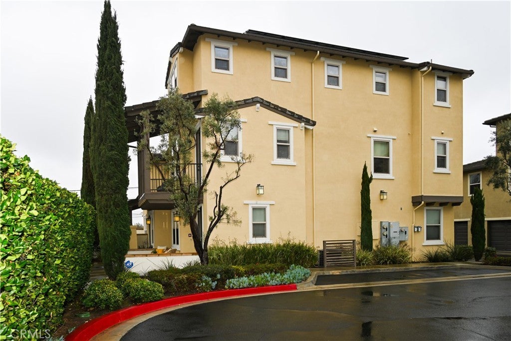 Photo of Listing #PW25026343