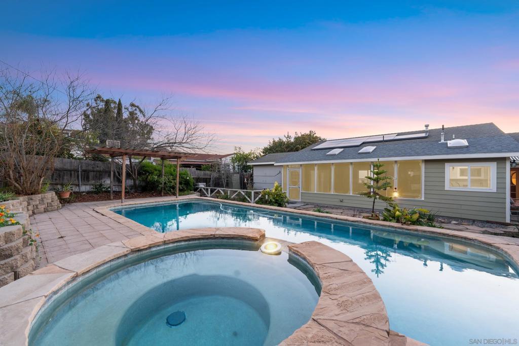 Photo of Listing #250018239SD