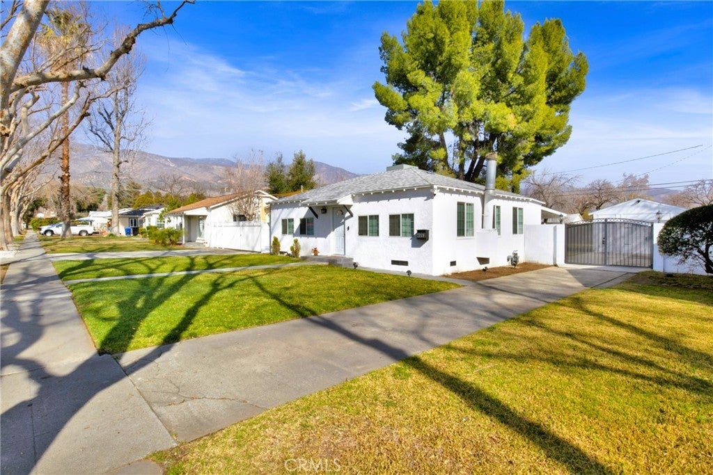 Photo of Listing #CV25027464