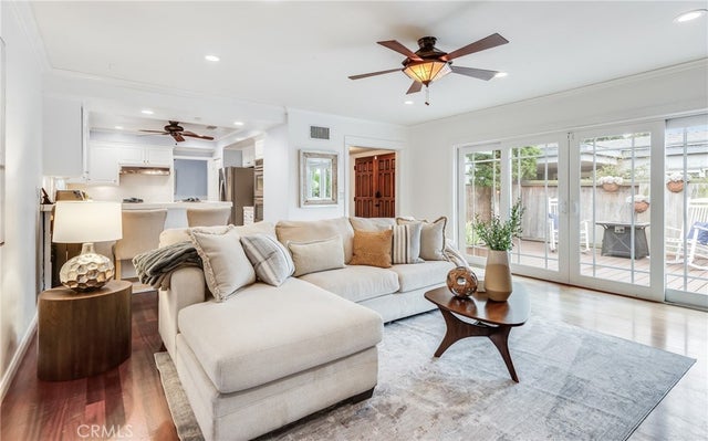 322 Hopkins Avenue, Hermosa Beach.