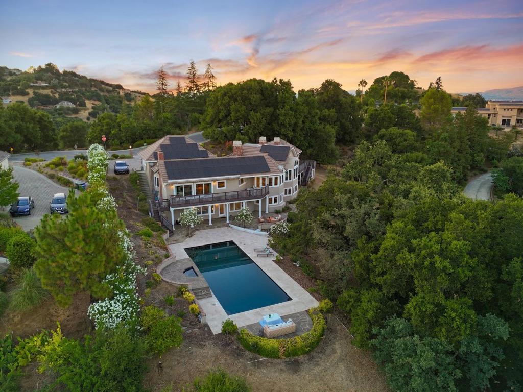 Photo of Listing #ML81990517