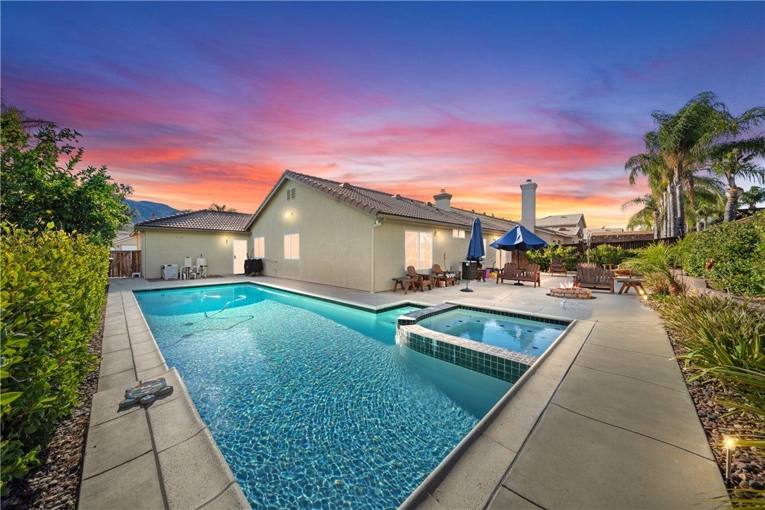 Photo of Listing #SW25027409