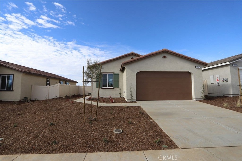 Photo of Listing #IV25027330