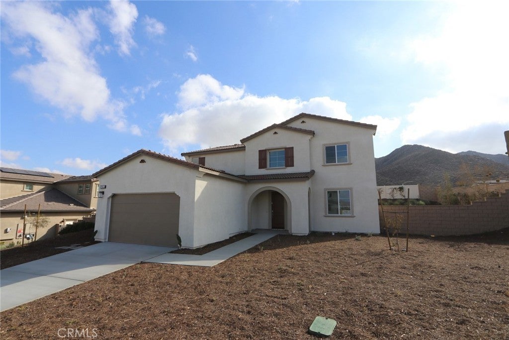 Photo of Listing #IV25025664