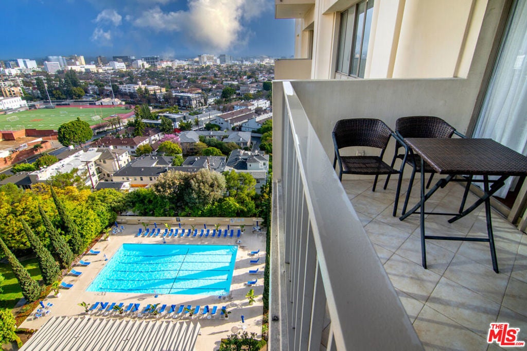 Photo of Listing #25495537