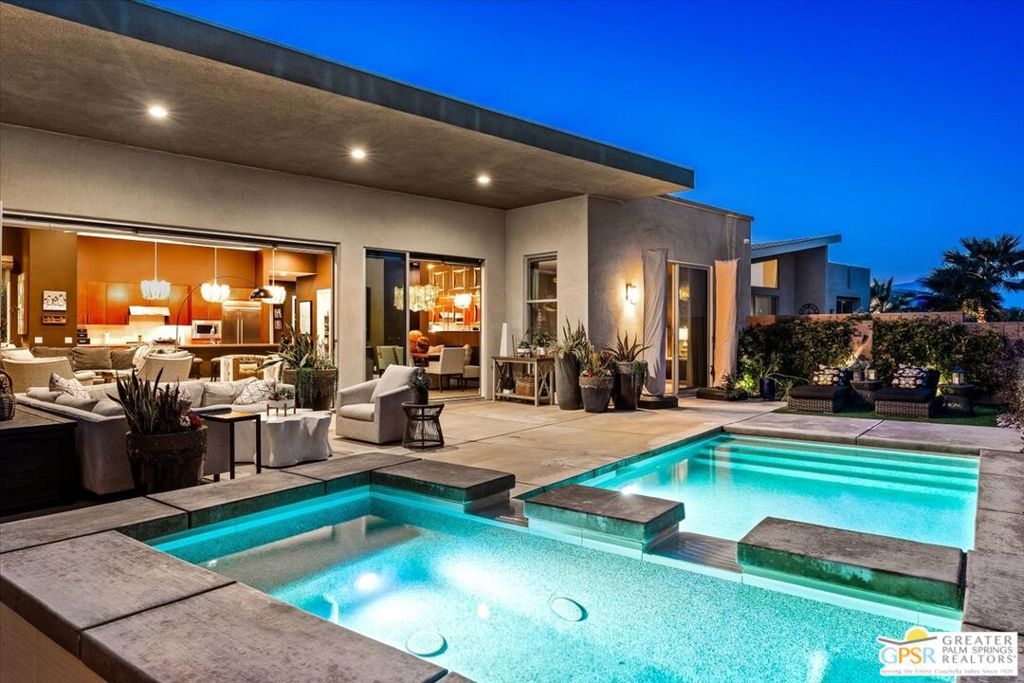 Photo of Listing #25490479