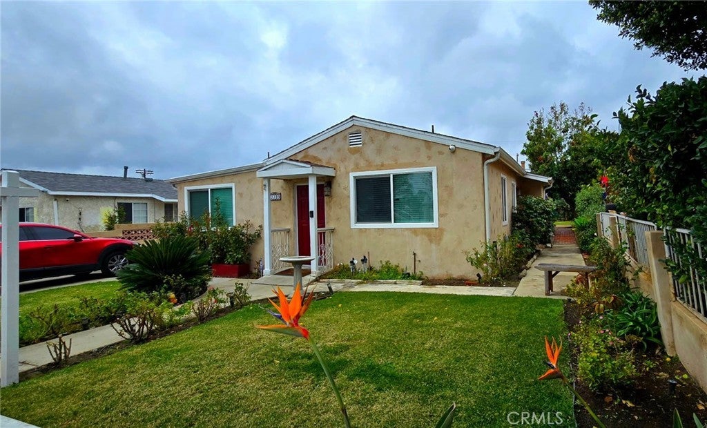 Photo of Listing #SR25028031