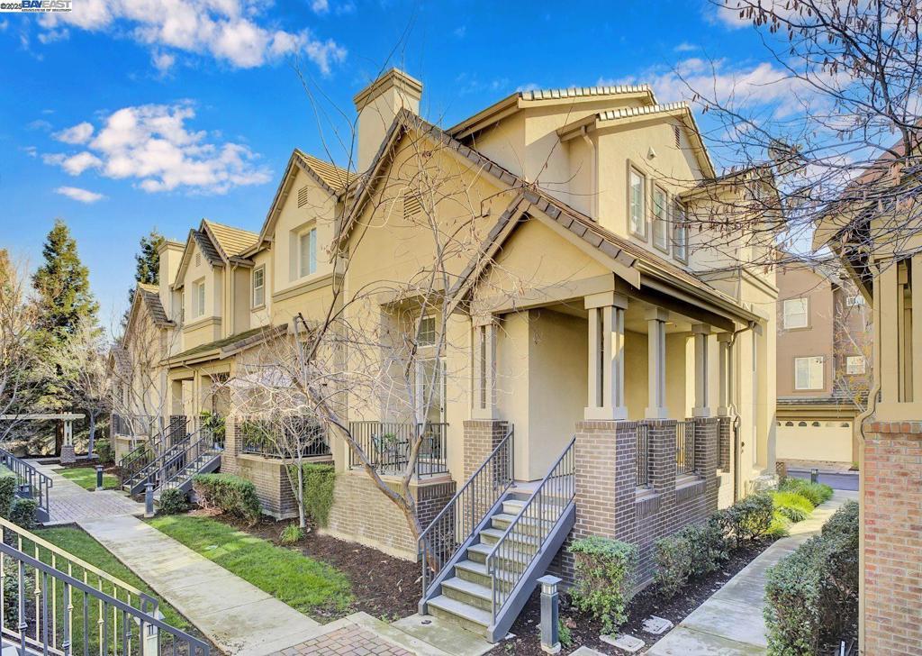 Photo of Listing #41085033