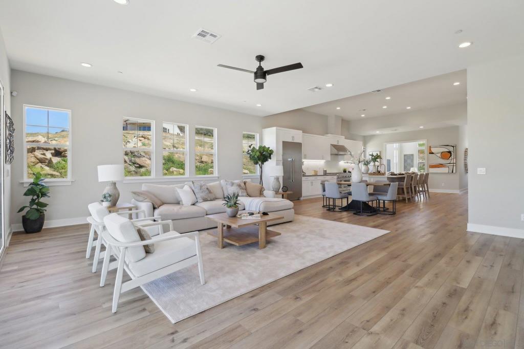 Photo of Listing #250018417SD