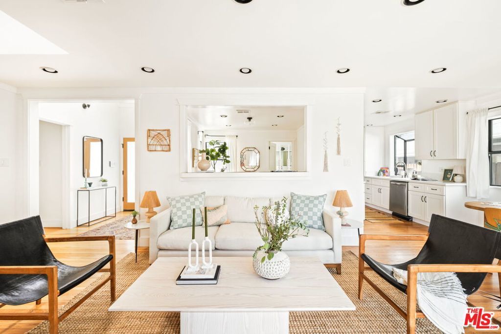 Photo of Listing #25494267