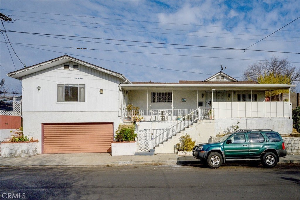 Photo of Listing #SR25028071