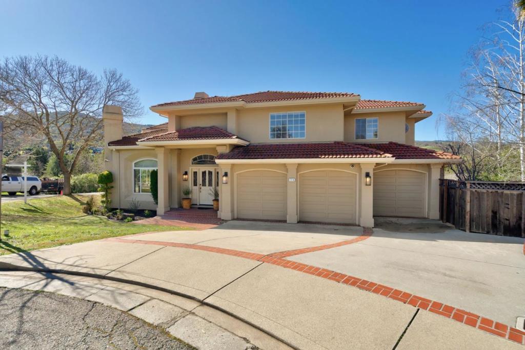 Photo of Listing #ML81993090