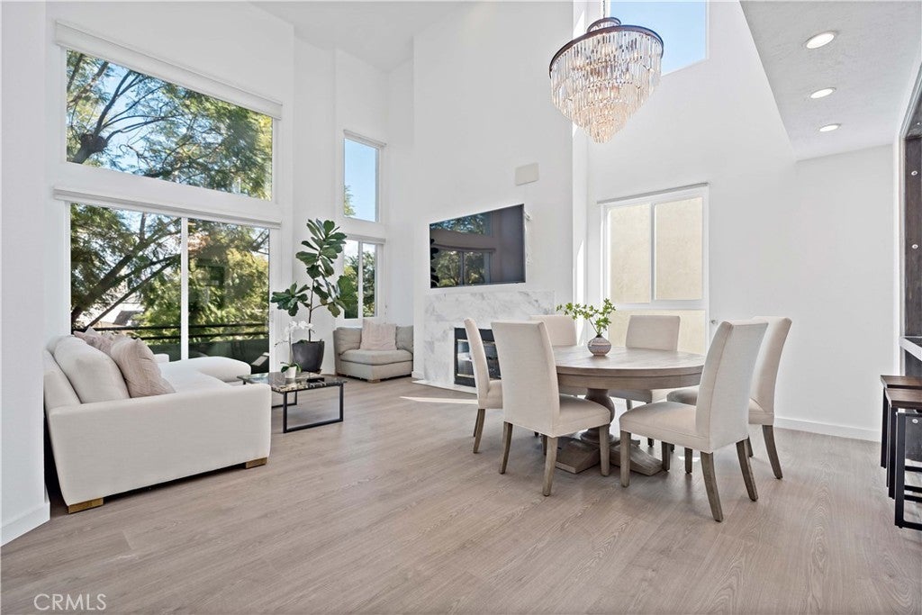 Photo of Listing #WS25026695