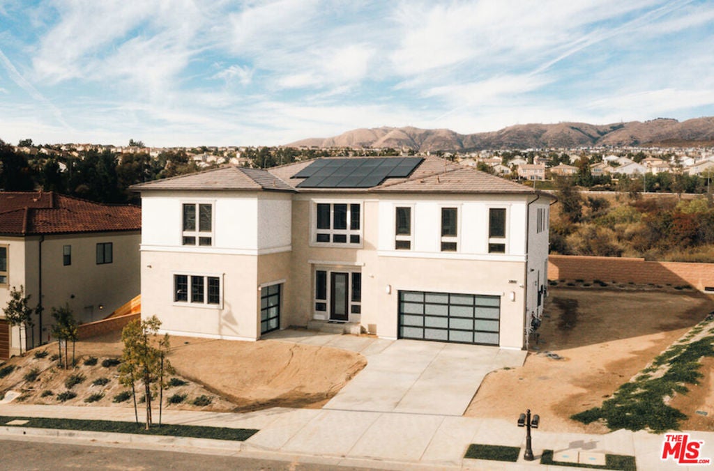 Photo of Listing #25495907