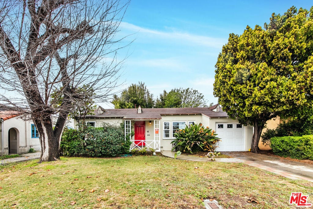 Photo of Listing #25496037