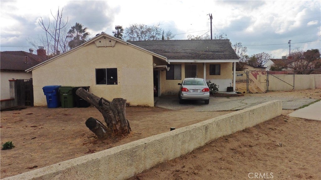 Photo of Listing #IV25029279