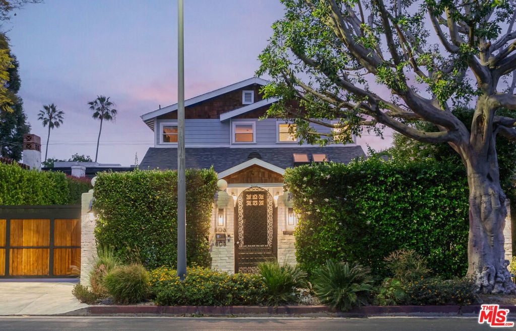 Photo of Listing #25496255