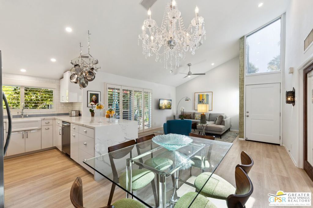 Photo of Listing #25495755PS