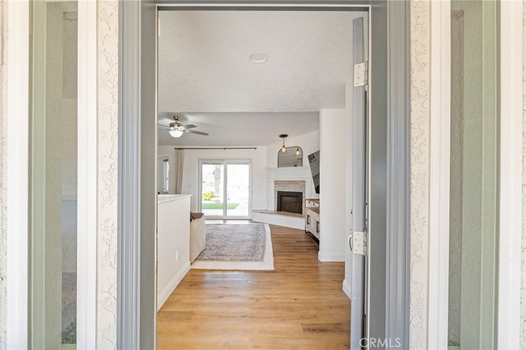 Photo of Listing #PW25029657