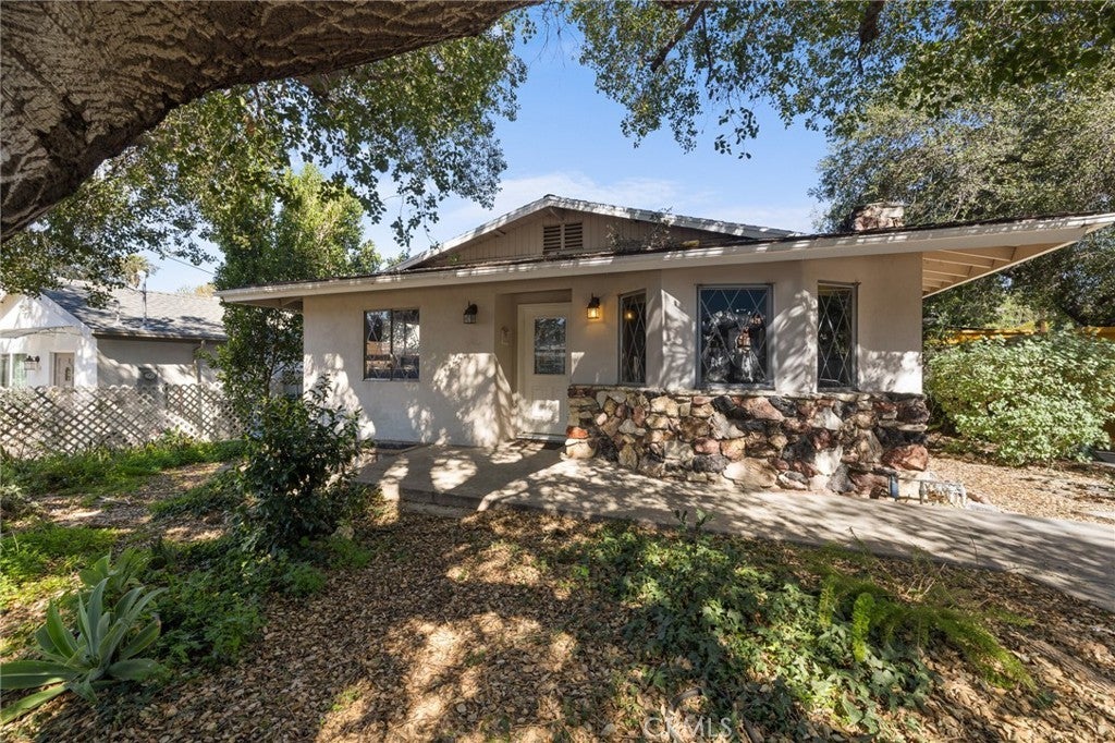 Photo of Listing #SR25027888