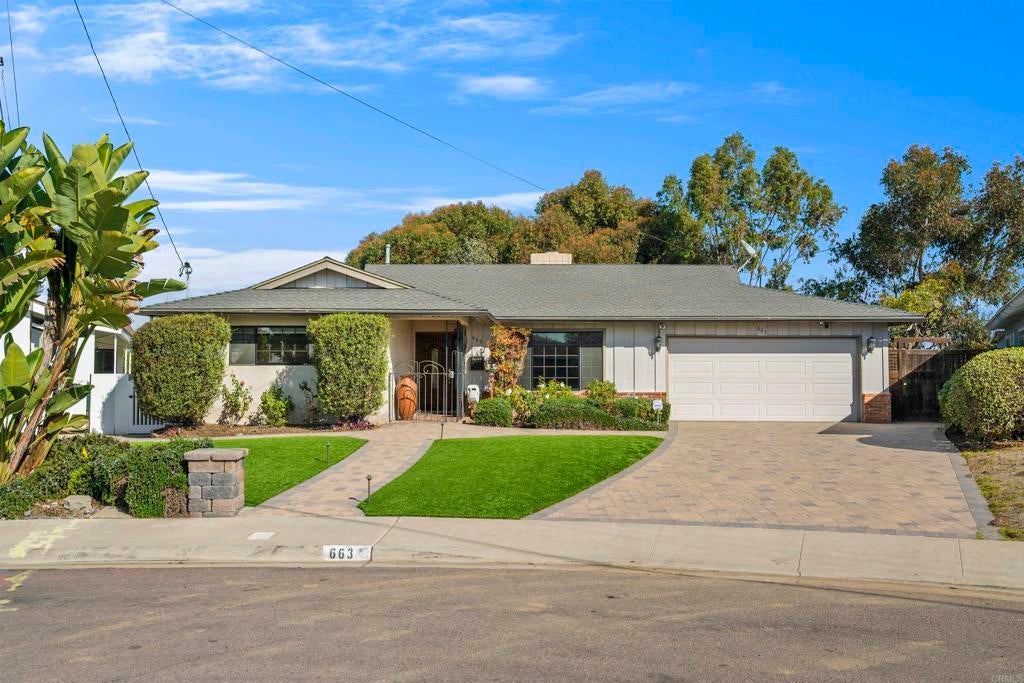 Photo of Listing #PTP2501022