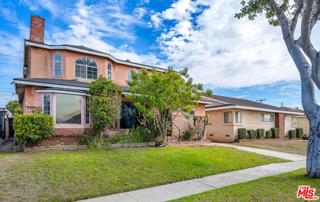 Photo of Listing #25496459