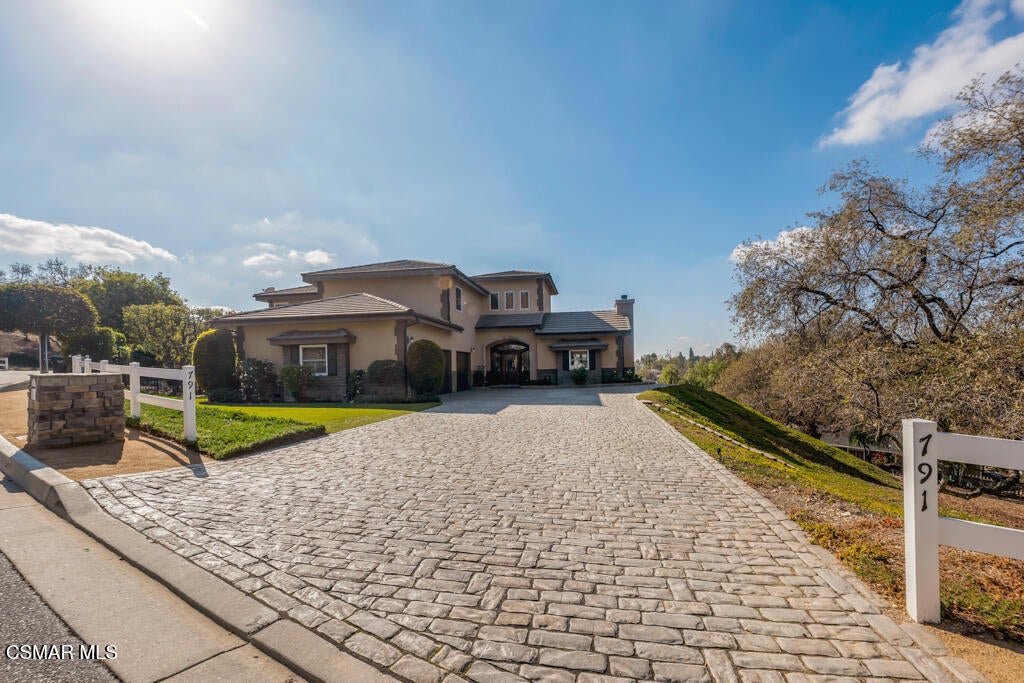 Photo of Listing #225000671