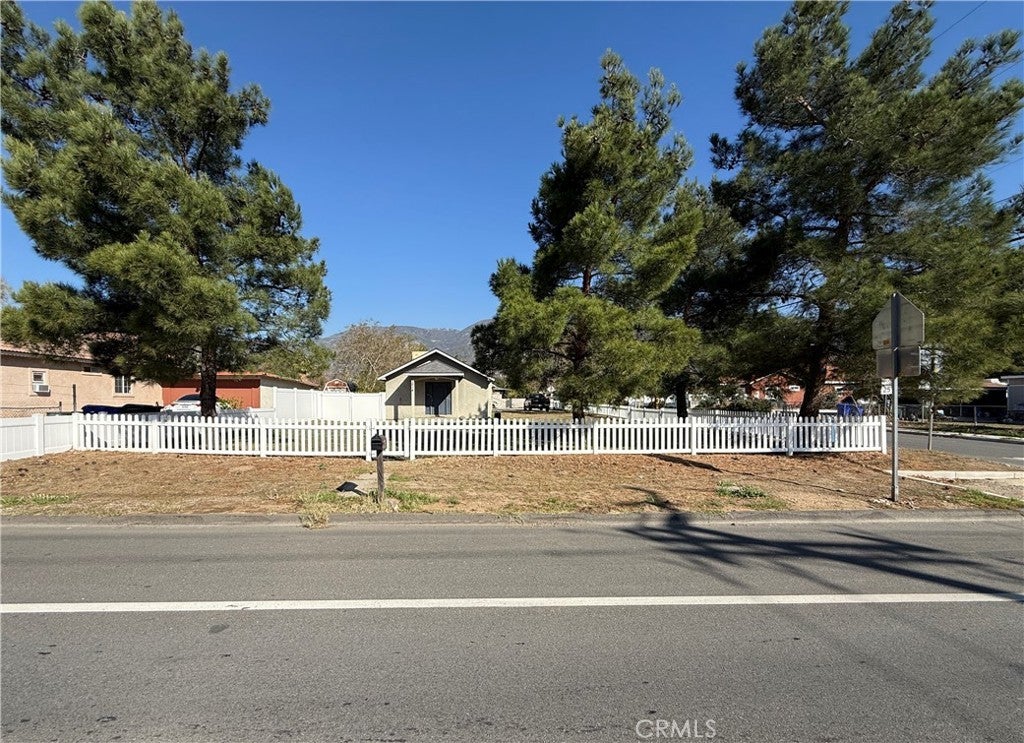 Photo of Listing #IV25030807