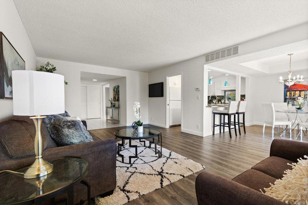 Photo of Listing #ML81987767