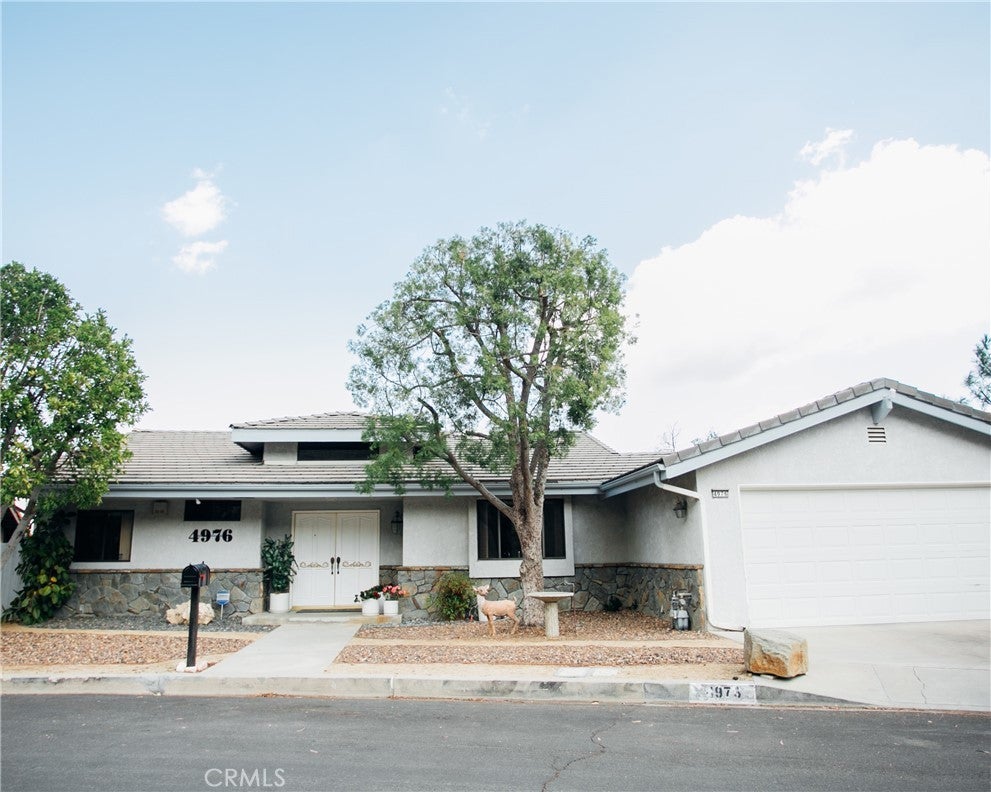 Photo of Listing #SR25030611