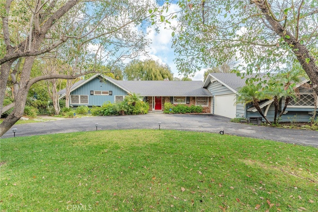 Photo of Listing #SR25030636