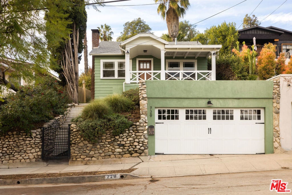 Photo of Listing #25497063