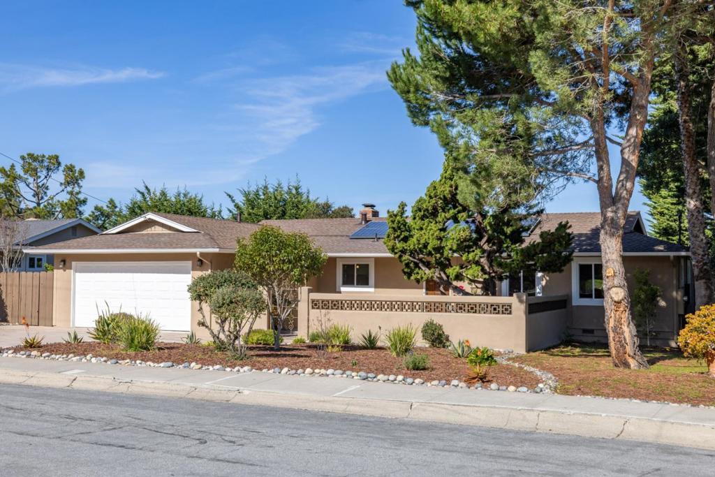 Photo of Listing #ML81993766