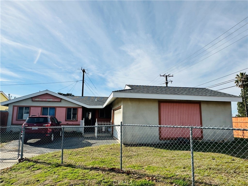 Photo of Listing #OC25032024